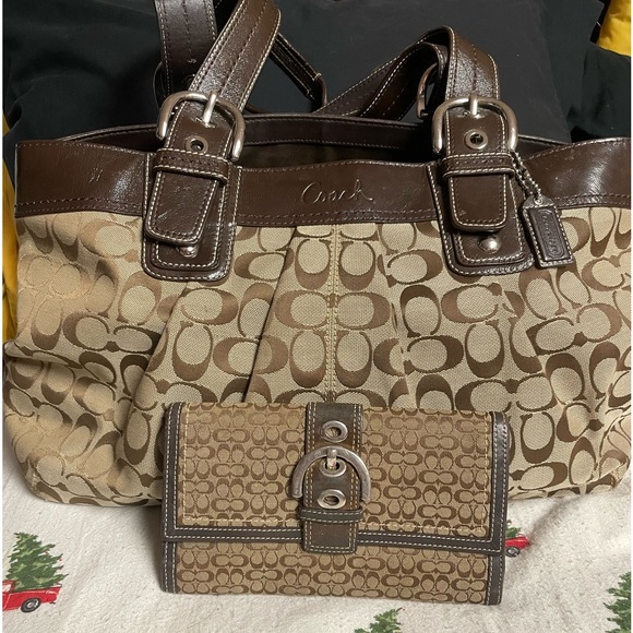 Coach Handbags - Coach Soho Shoulder bag